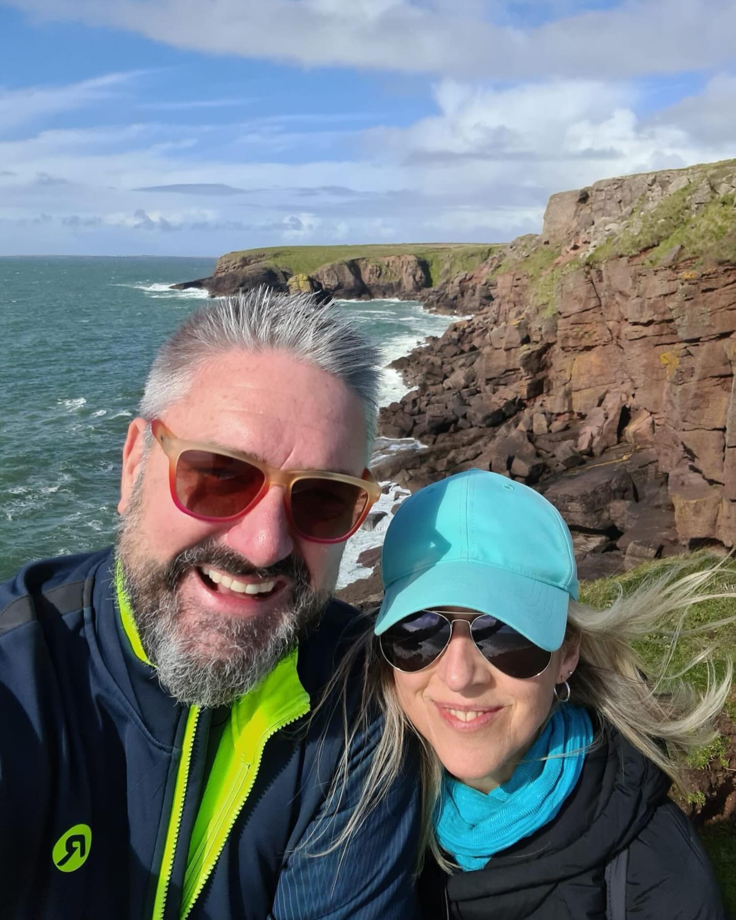 So glad they got the forecast wrong 💛. 
Happy Easter 🐣 Peeps. 

#perfectday❤️ #cliffwalk #natureatitsfinest #walksbythesea #dunmoreeast #dunmoreeastcliffwalk #discoverwaterford #easterweek #gloriousdays #activelifestyles #exerciseeveryday