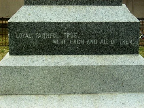 howcott monument5.jpg