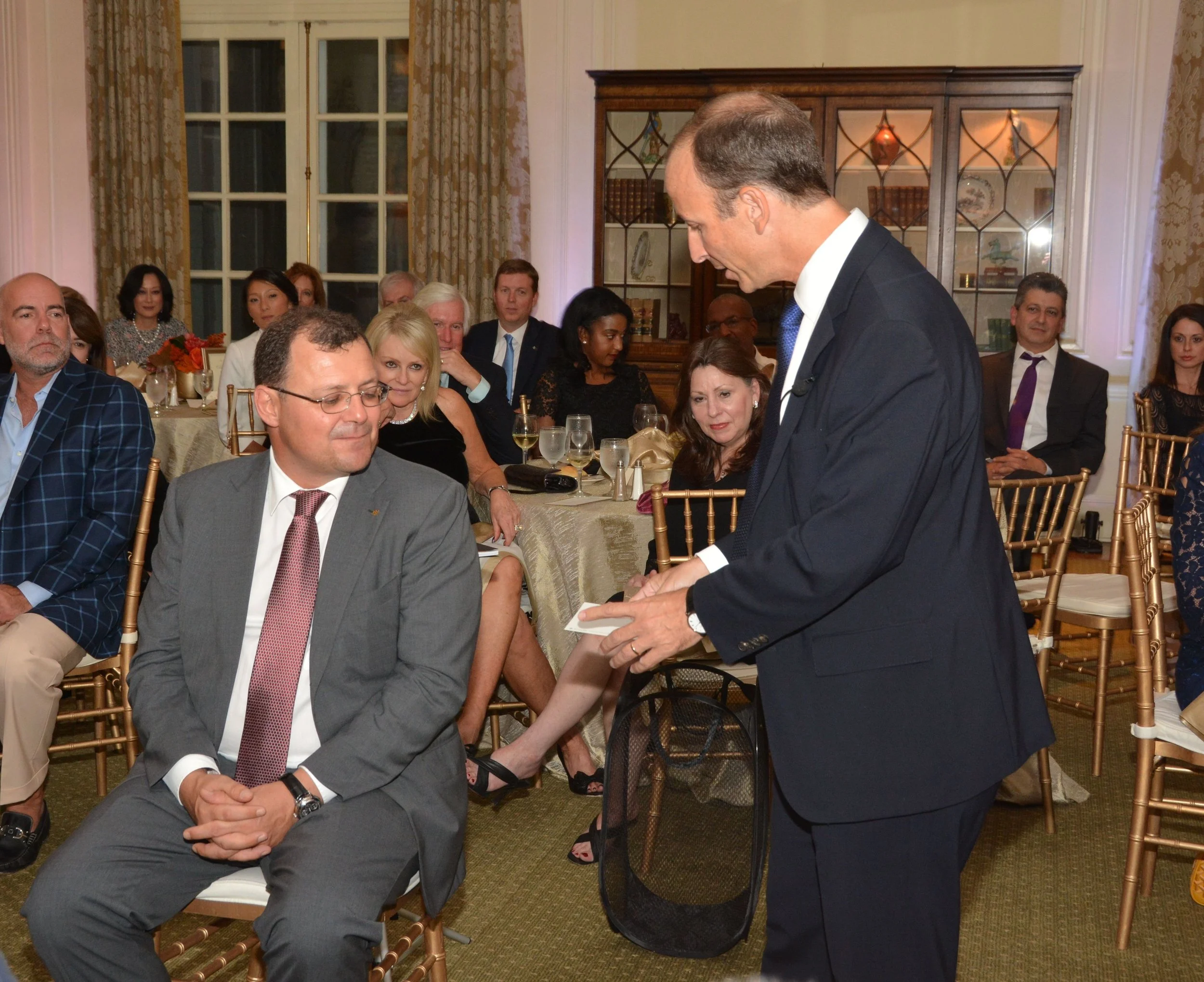  Here is Andy doing magic for Thierry Stern, President of the luxury watch brand Patek Philippe. 