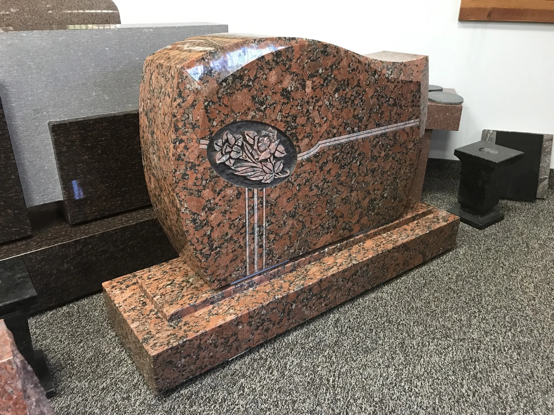 Darina Red Monument Special