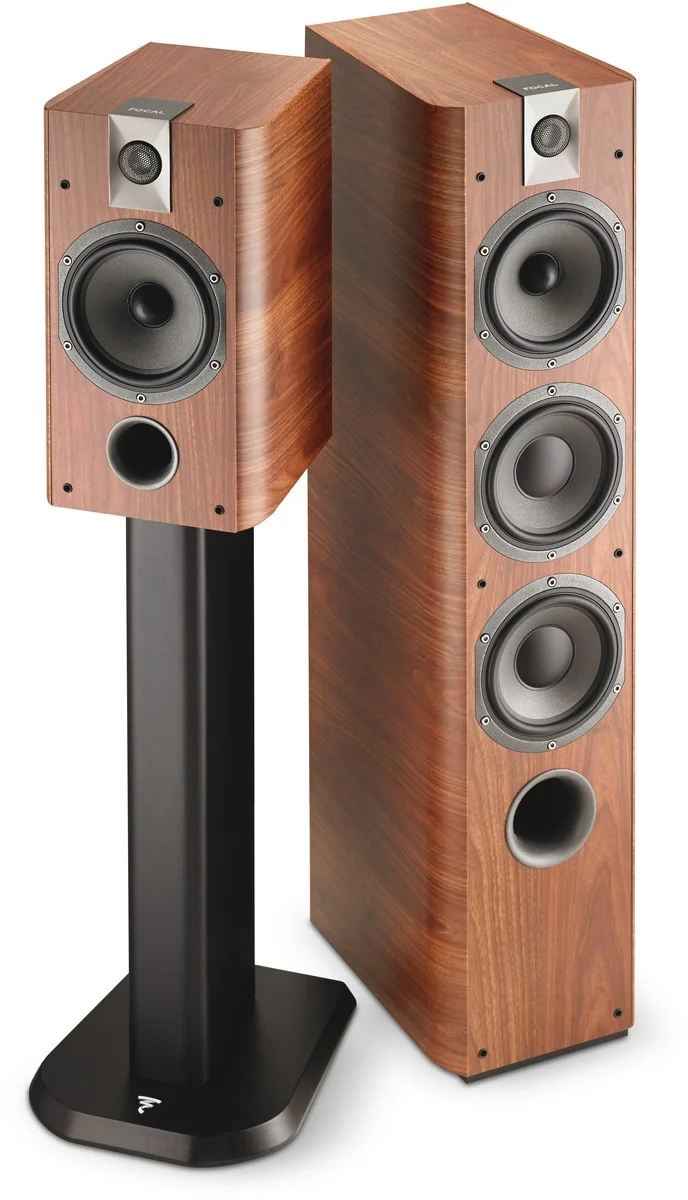Focal-Chorus-706-726-Walnut-01-srgb-1200.jpg