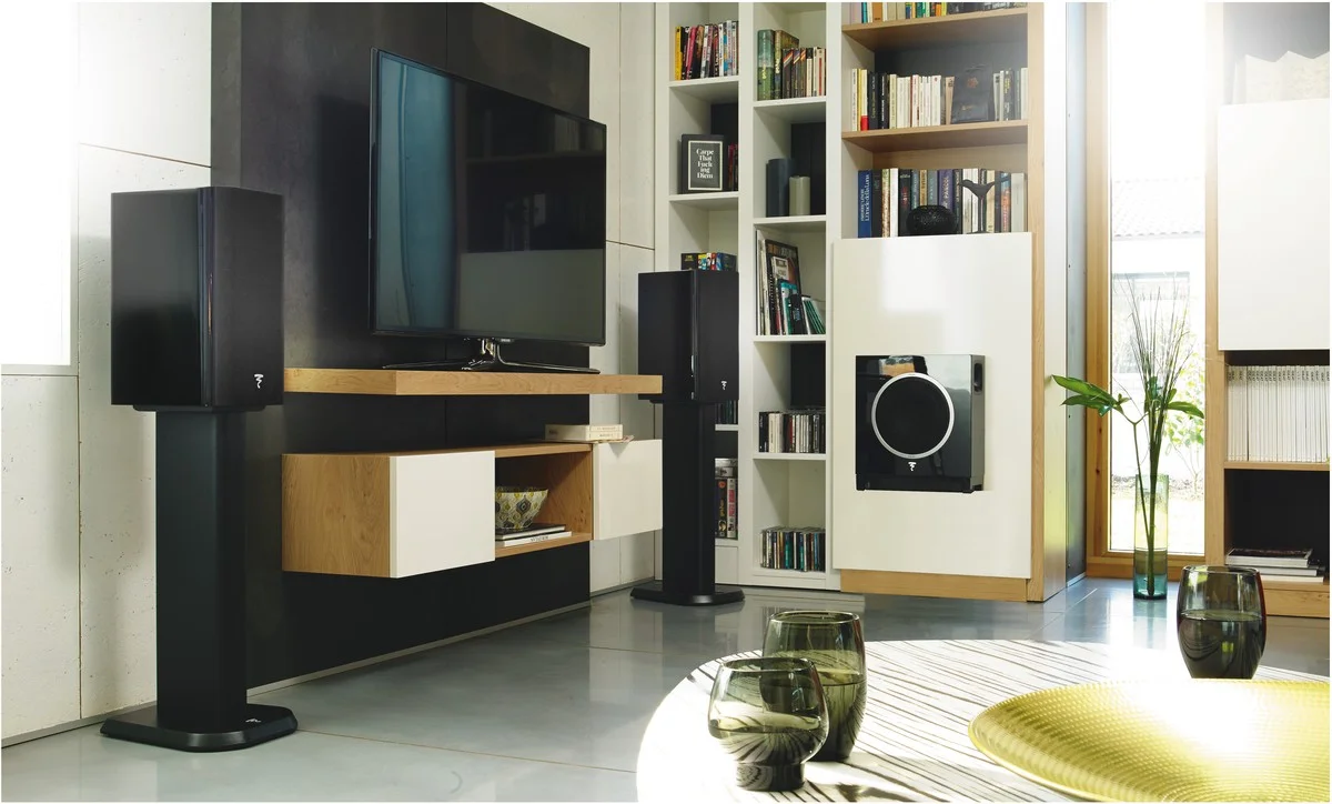 Focal-Chorus-706-S700-SubAir-Ambience-04-srgb-1200.jpg