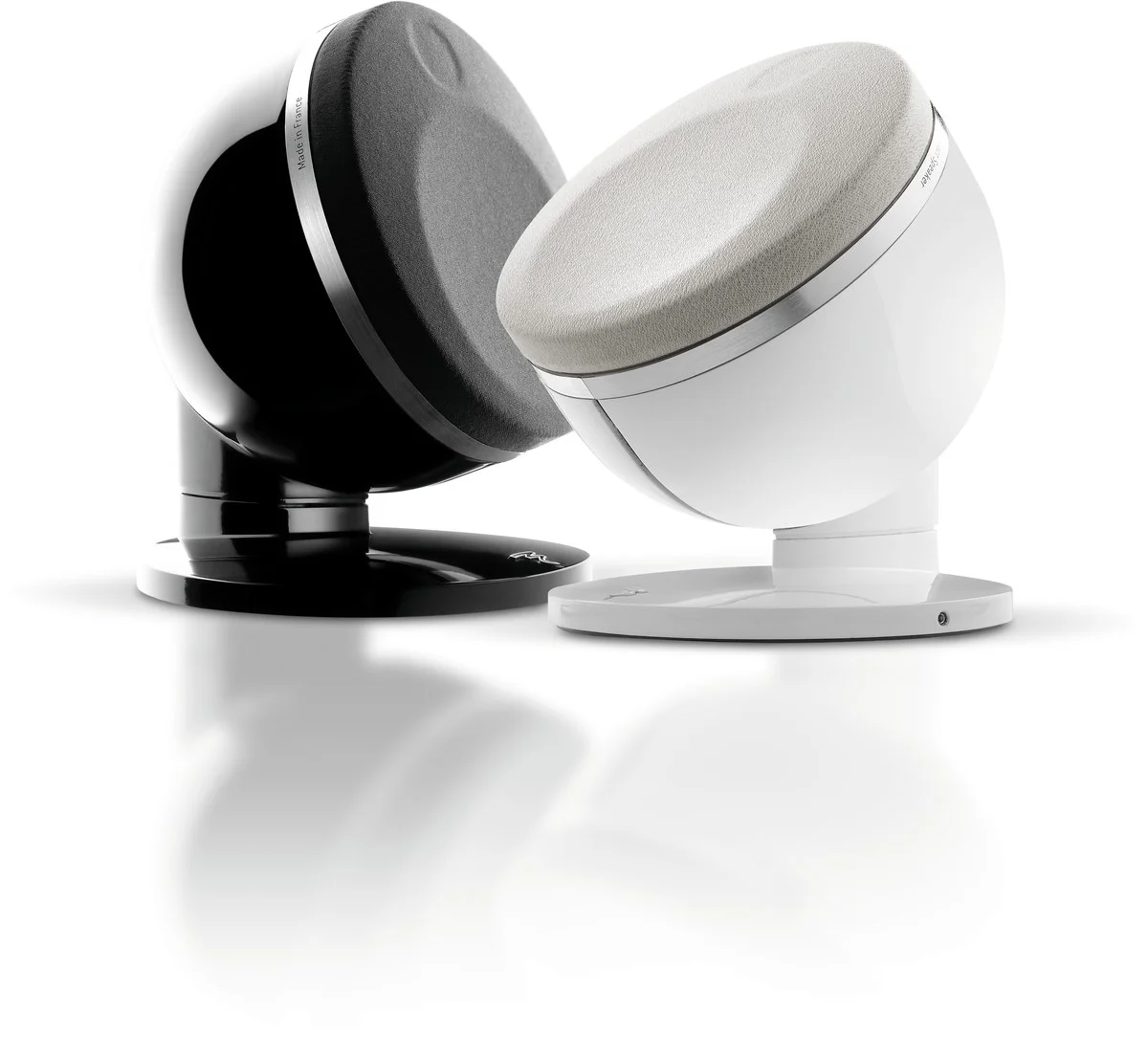 Focal-Dome-Black-White-01-srgb-1200.jpg