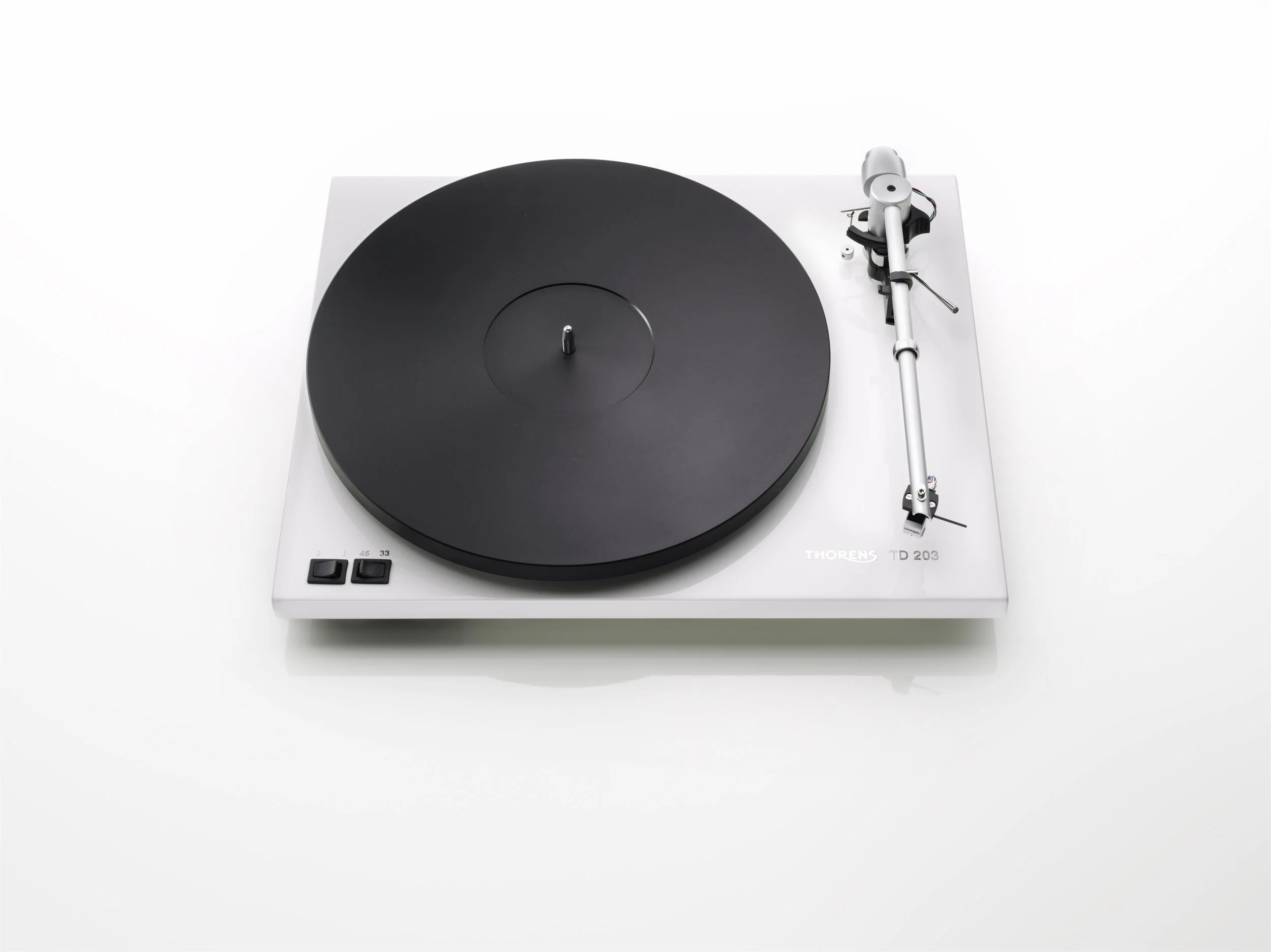 Thorens-TD203-White-01.jpg