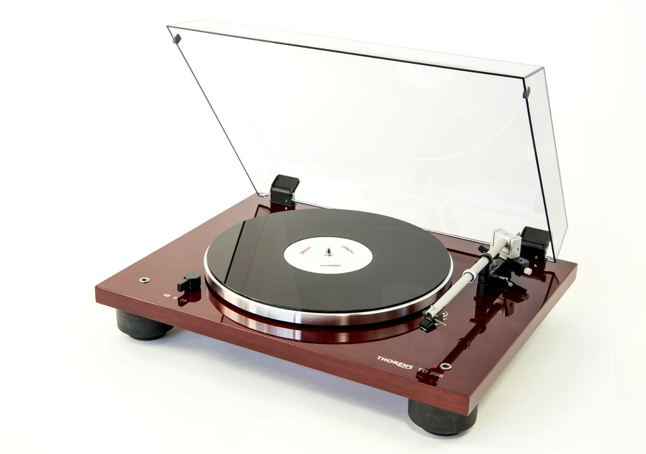 Thorens-TD206-Mahagony-01.jpg