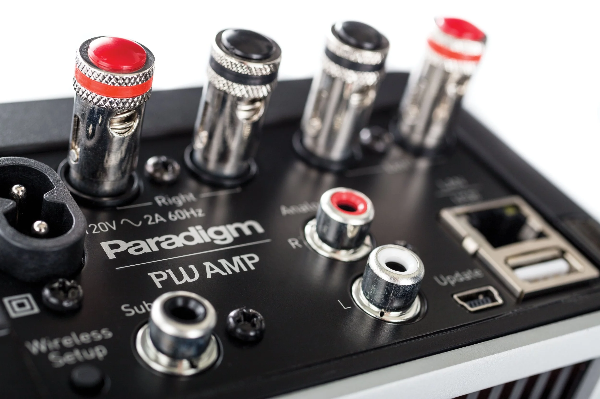 pw-amp-rear-macro_19722897195_o_z.jpg