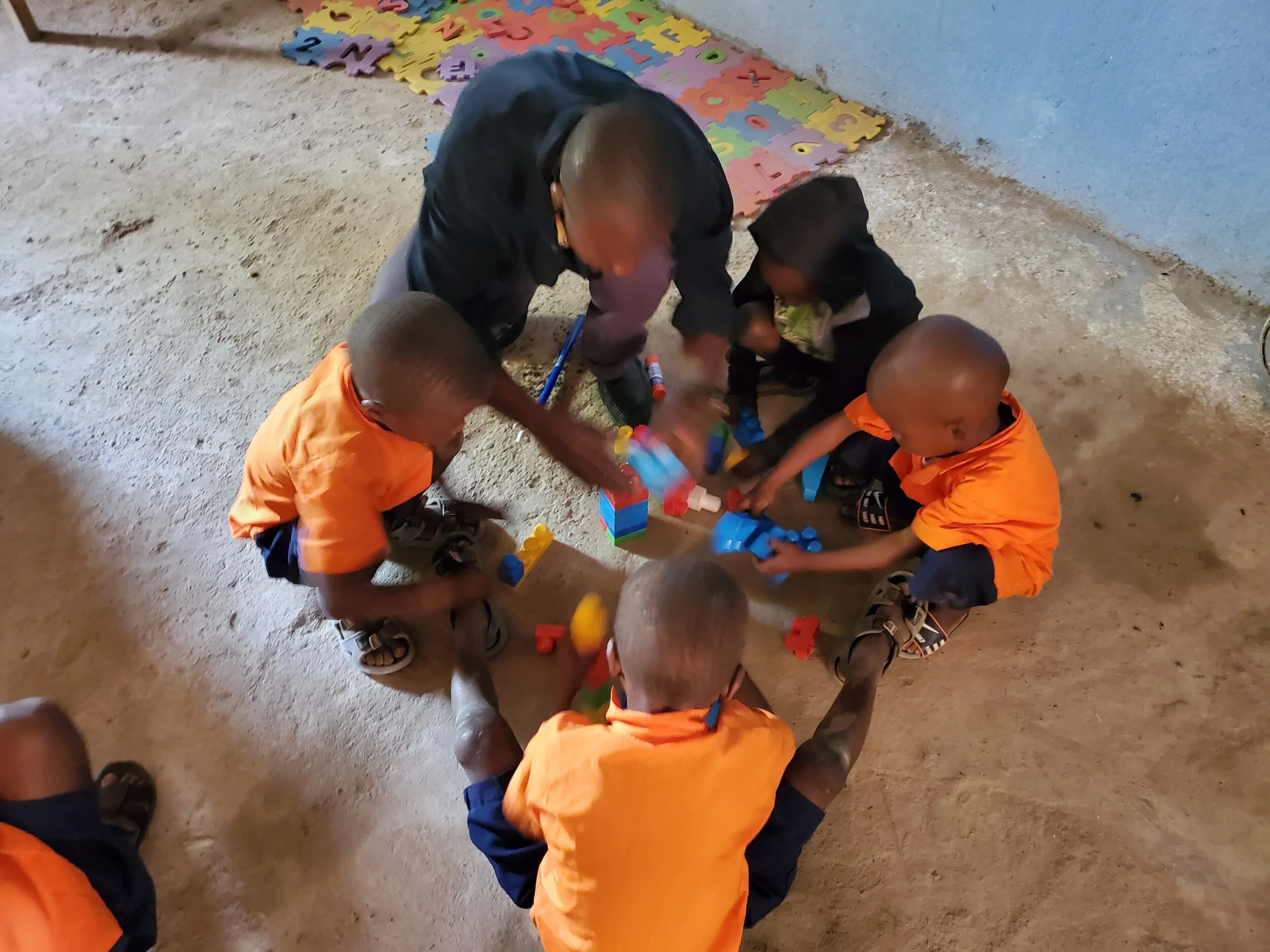 Building toy blocks .jpg