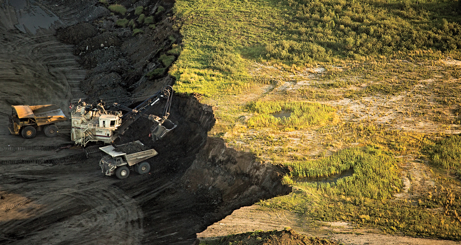 tar-sands-scooped-fort-mckay-alt_h.jpg