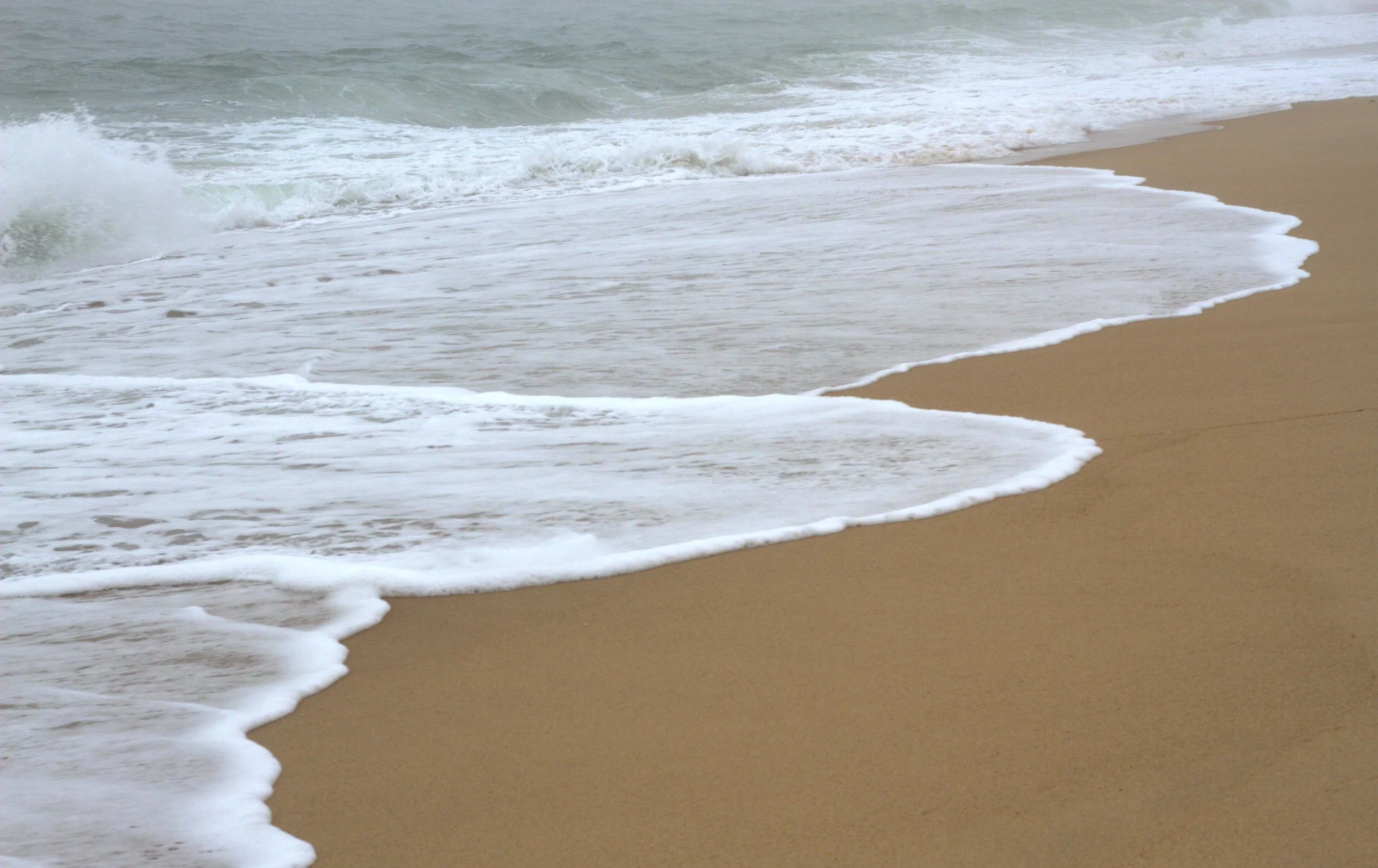 frothonbeach.jpg