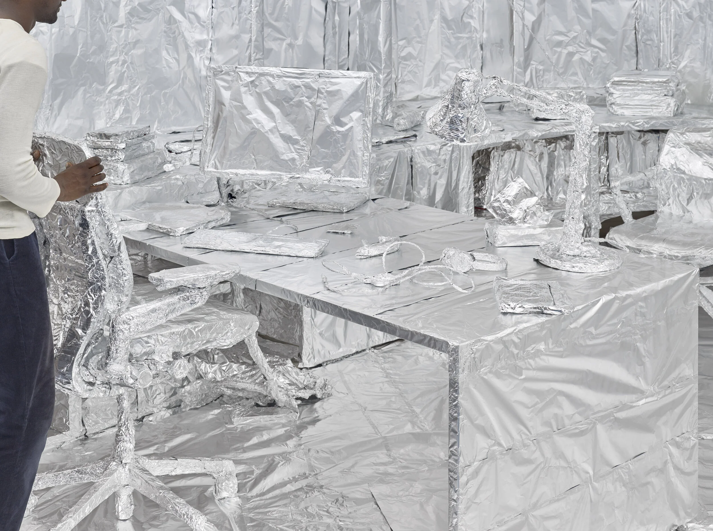 862 MacGuffin_Desk_74379-6_flat_WEBsite.jpg