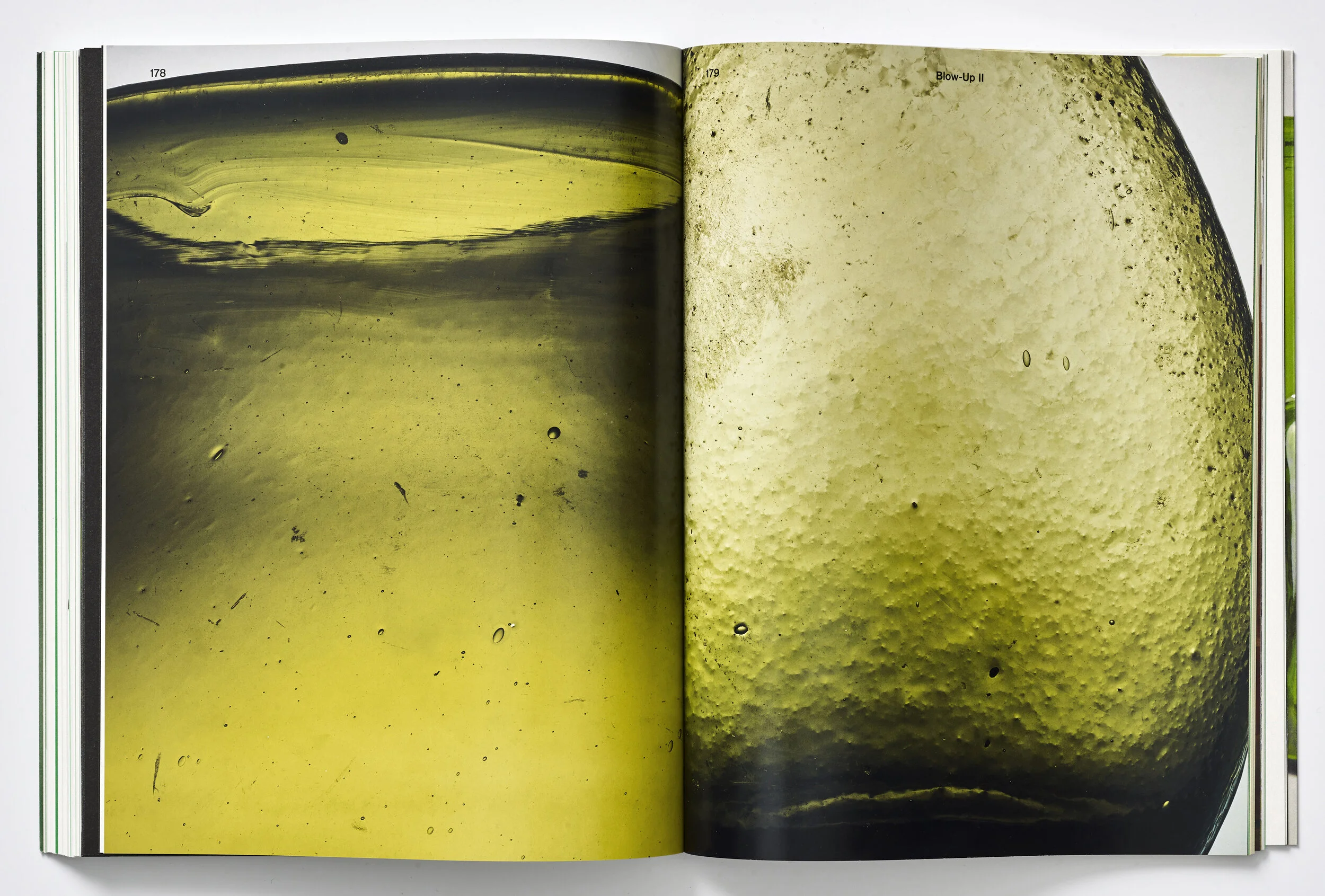 962 MacGuffin10_TheBottle_Repro_97309.jpg