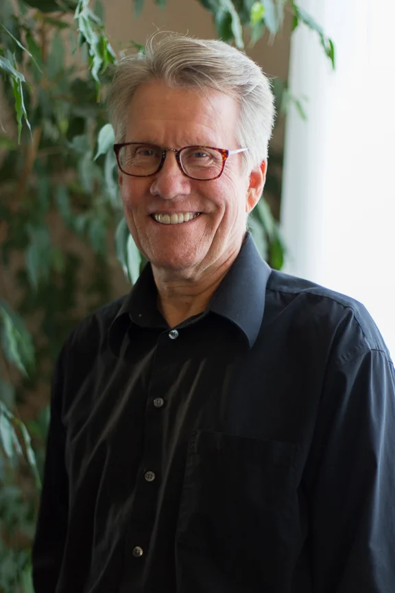 Joel Turgesen, M.A., L.P.C (541) 779-0103 FAX: (541) 779-1094 107 E. Main Suite 27 Medford, OR 97501 jturgesen@gmail.com