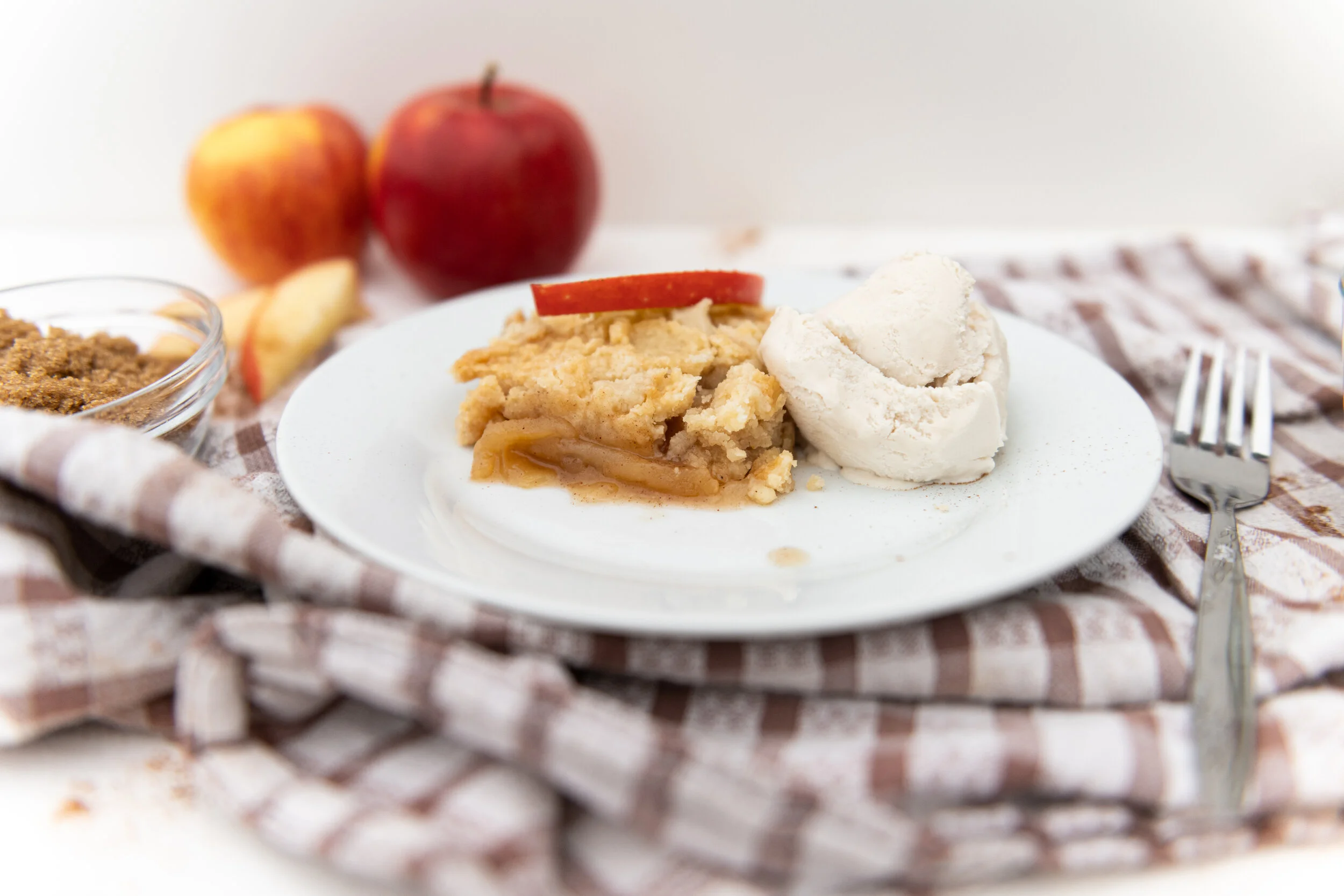 The Easiest Gluten-Free, Vegan Apple Cake