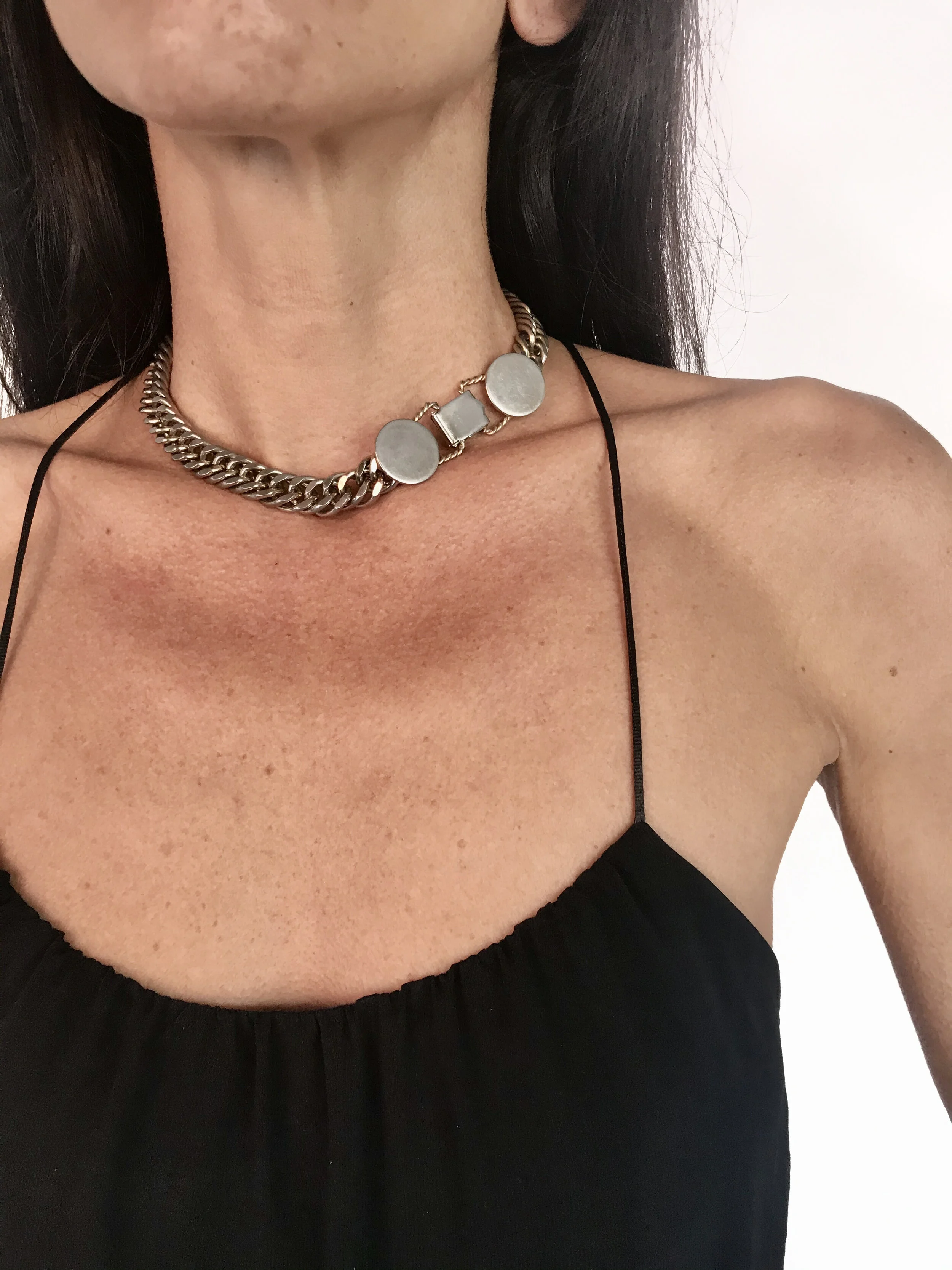 1950's Silver Chain Choker with Unique Closure On Body