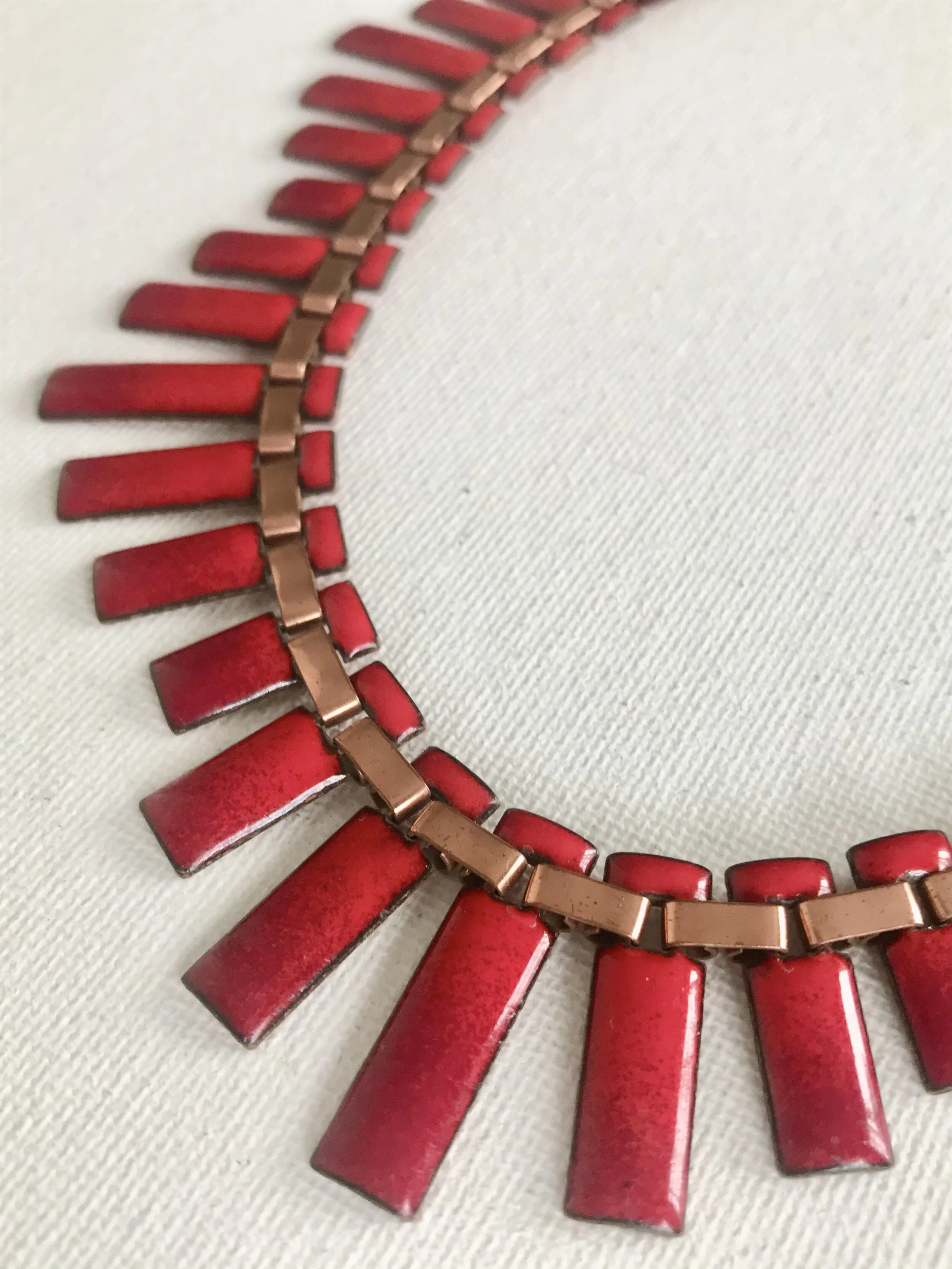 1970's Red Enamel Choker