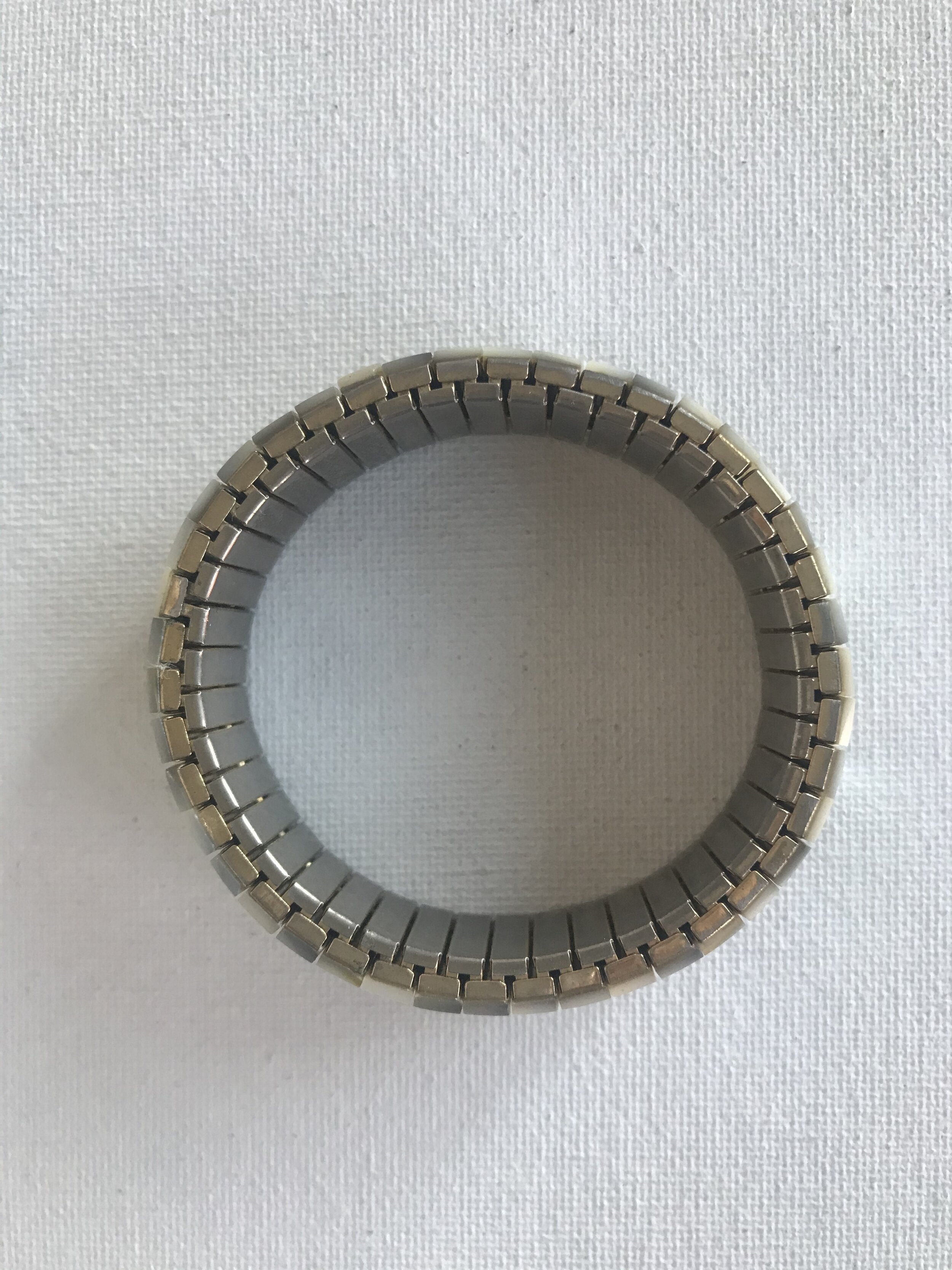 Bird's Eye View of 1980's Mother of Pearl Stretch Bracelet