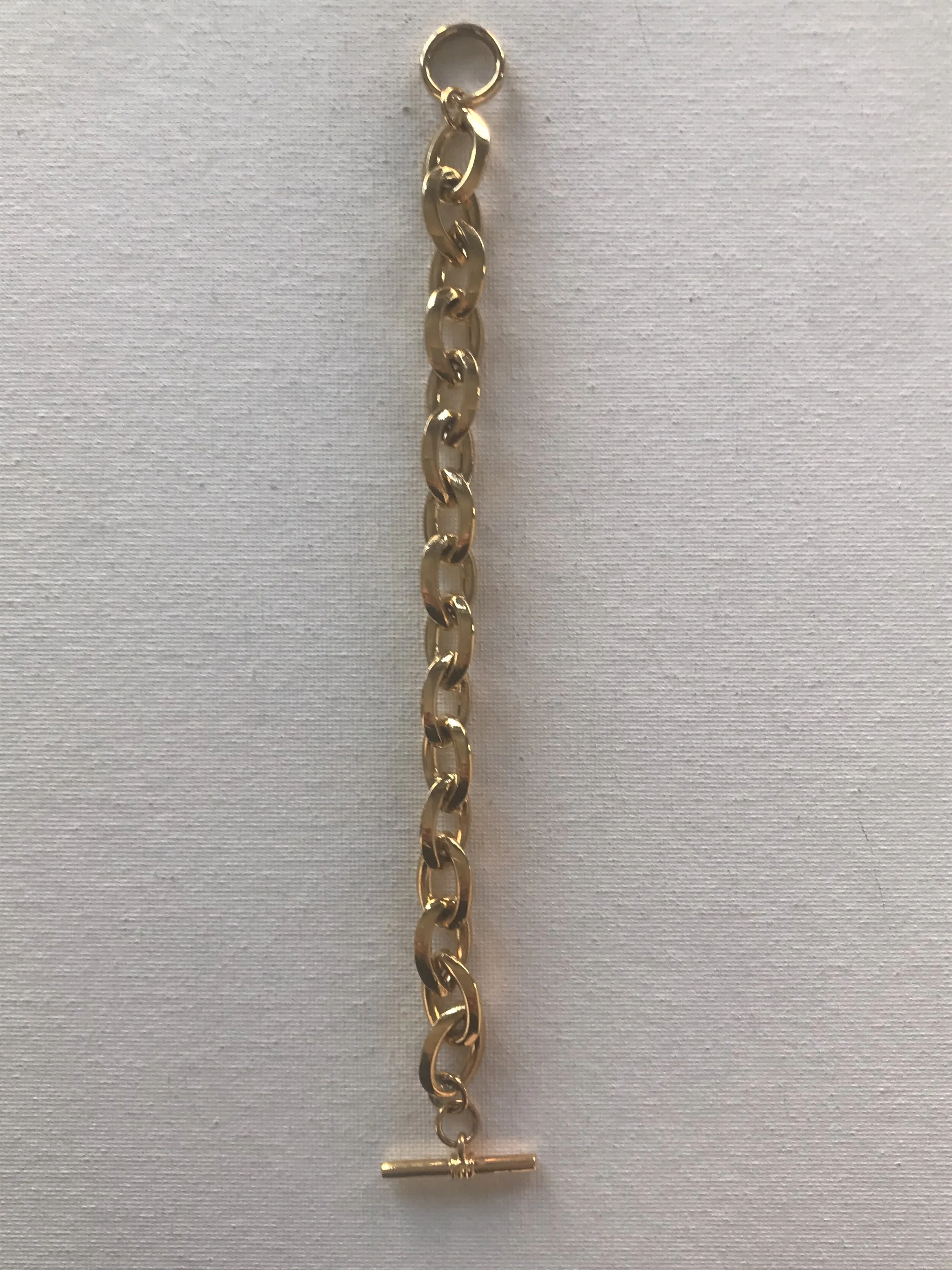1980's Gold Small Oval Link Bracelet