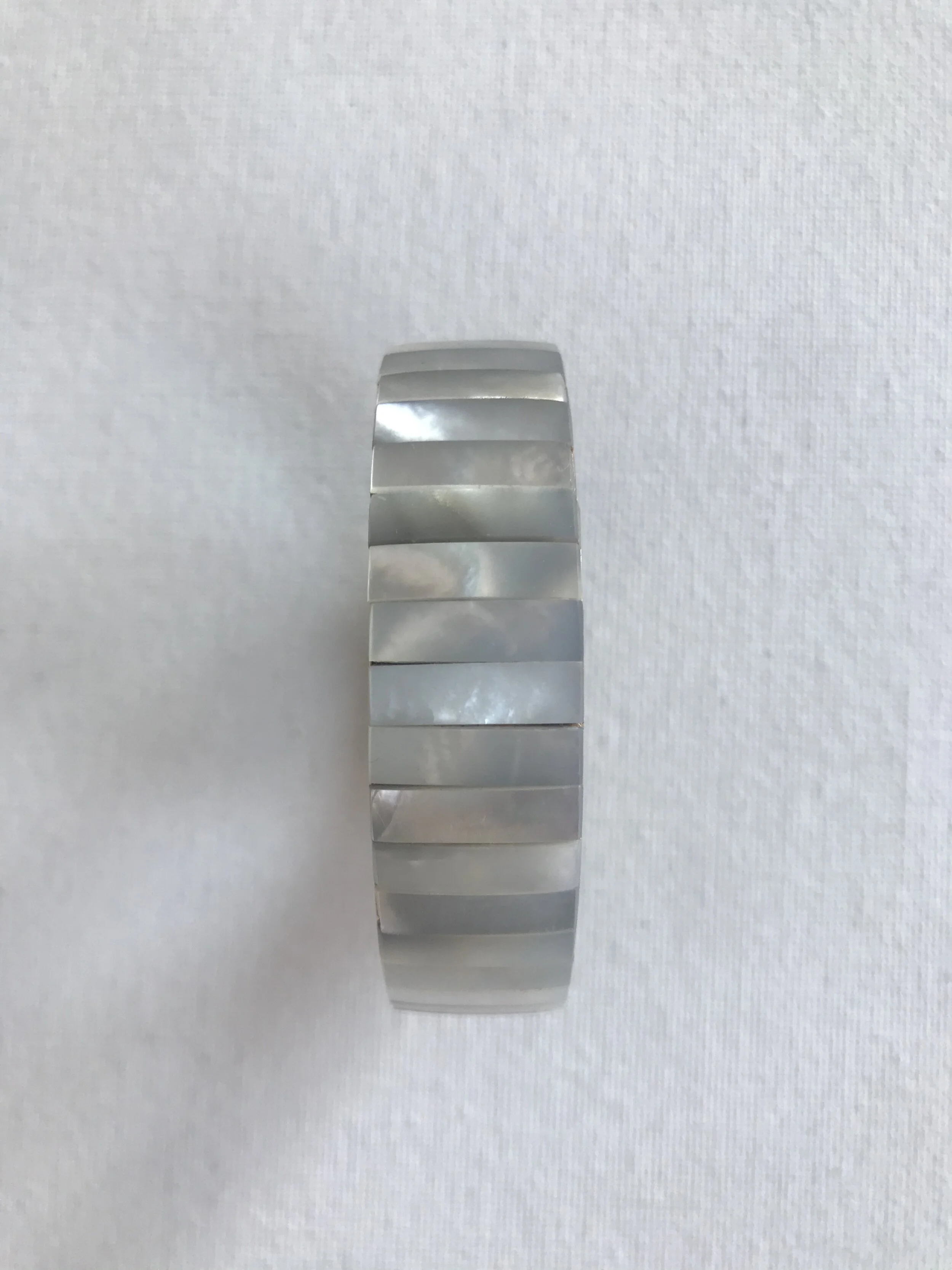1980's Mother of Pearl Stretch Bracelet