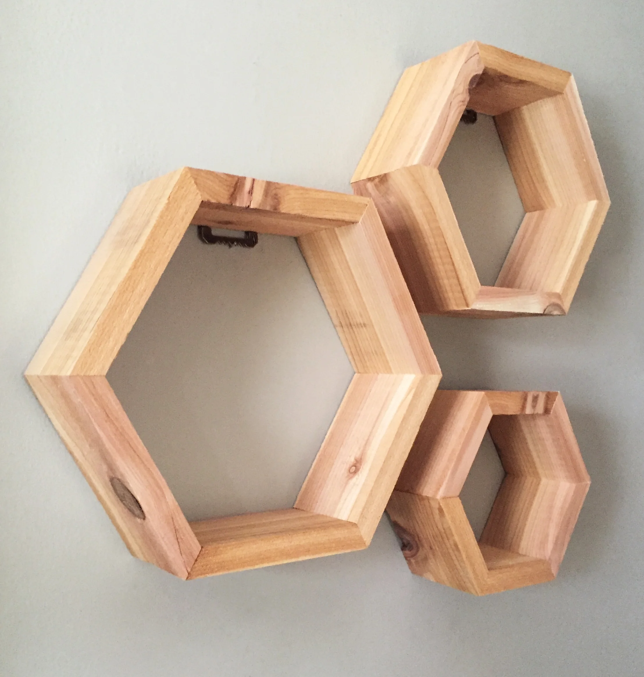CedarRustic_HexagonShelves.jpg