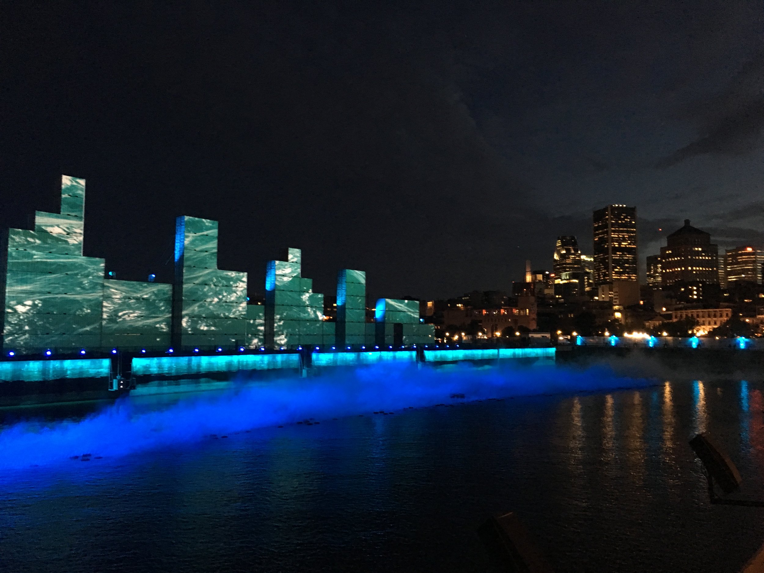 Montreal old port during the AVUDO projection