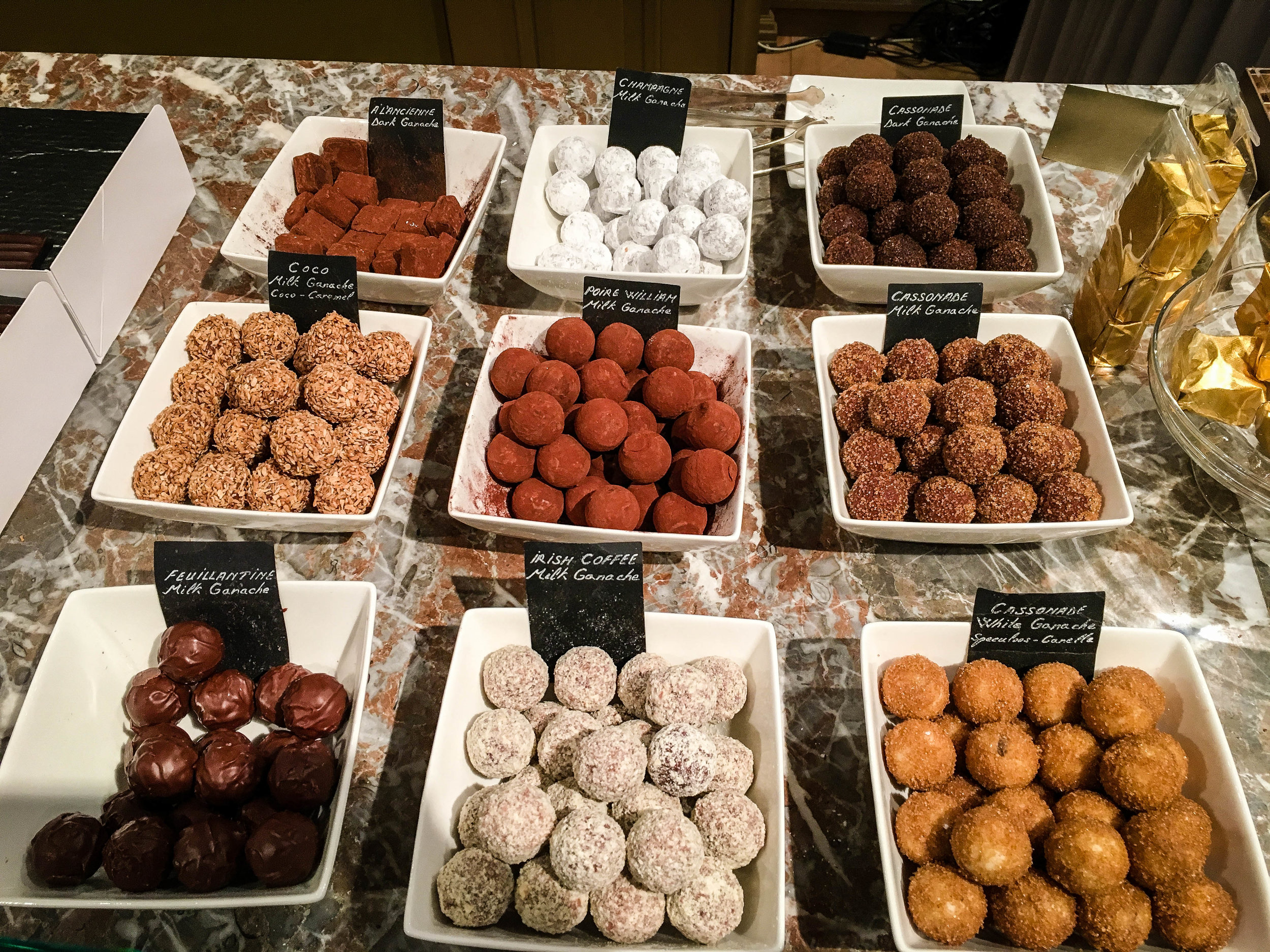 Belgian chocolate truffle tasting during our Brussels Beer and Chocolate Tour given by Brussels Journey