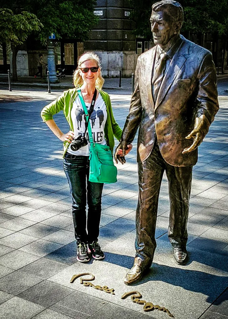 Me-and-Ronny-in-Budapest.jpg