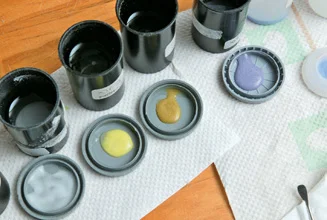 Enamels in lids, your palette