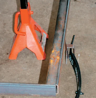 RHS 20mm out from frame ends