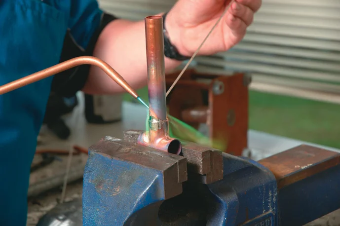 Brazing copper tube with oxygen / LPG mix