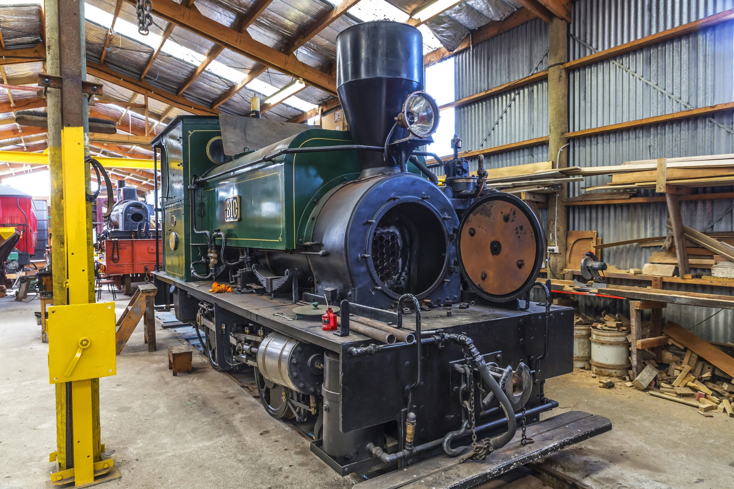 Enjoy a train ride alongside the Oamaru harbour - photography, Derek Golding
