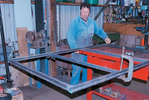 Clamp to bench.