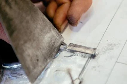 Cutting lead for the join in the central teardrop…