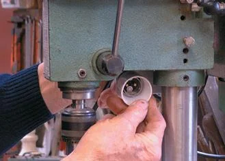 Fix lamp in place.