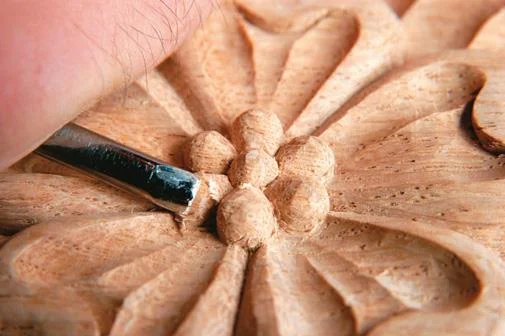 Use chisel No 2 to round over the seeds