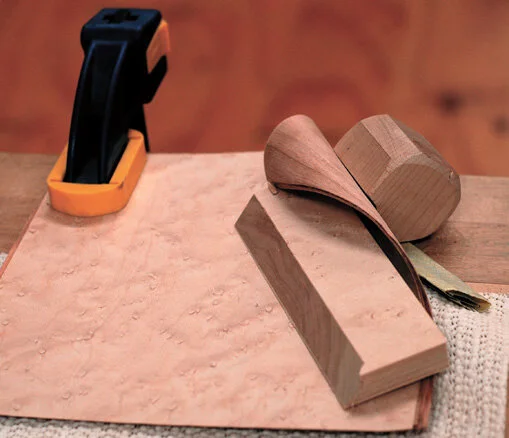 Handle ready for clean up after the press