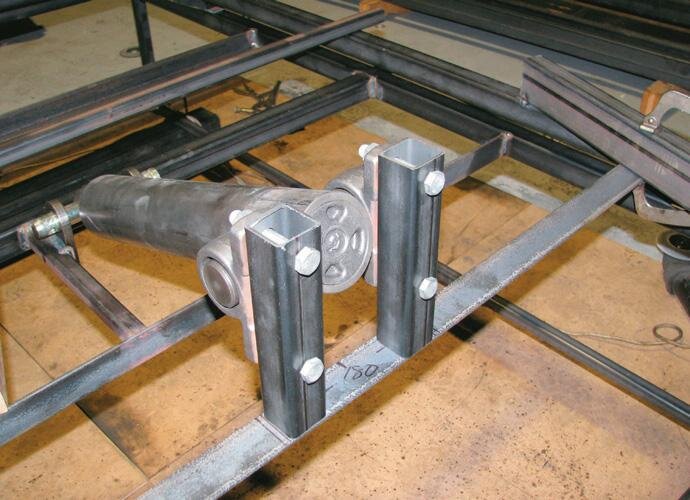 Test positioning of RHS ram-bracket supports