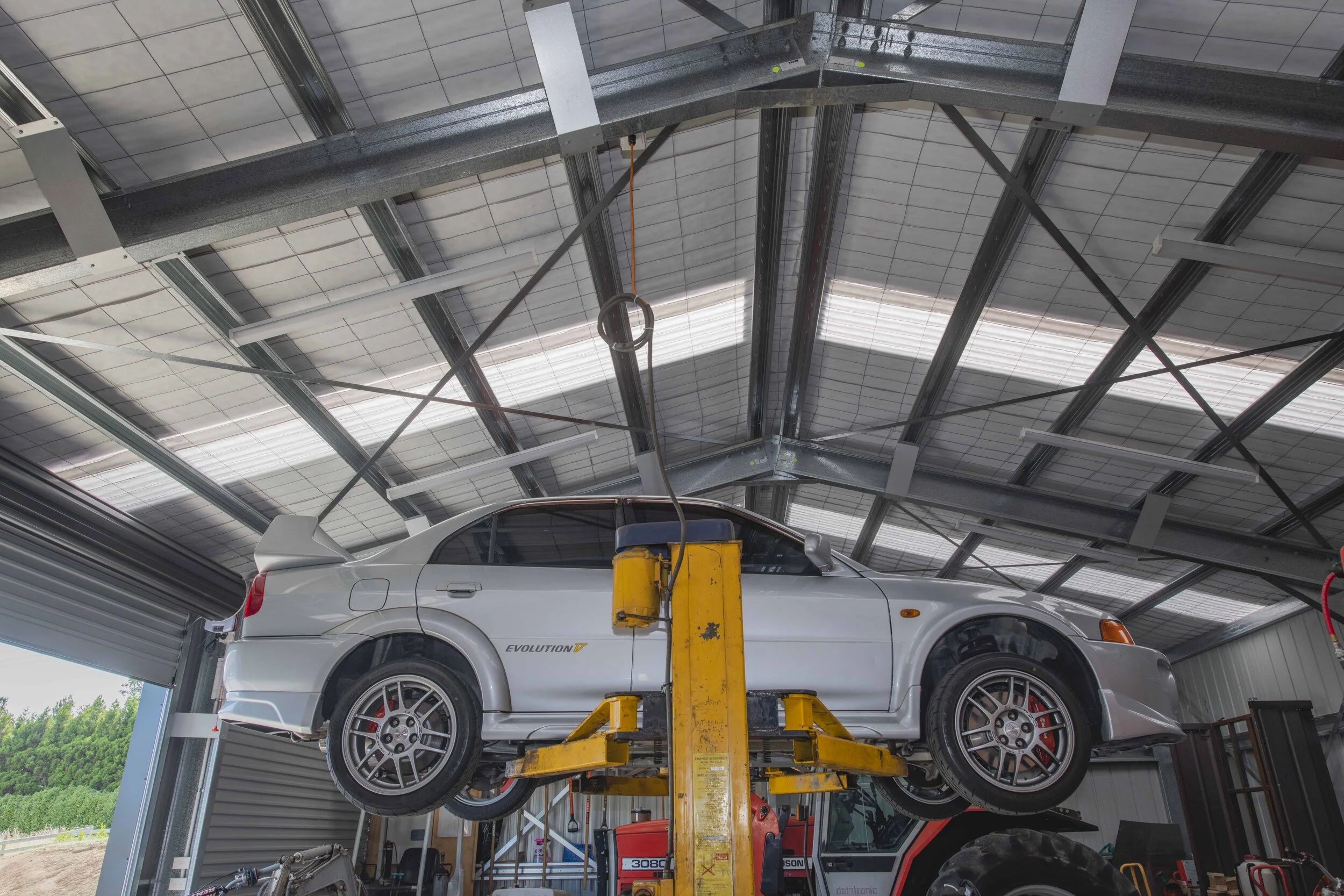 This hoist adds access and provides good storage