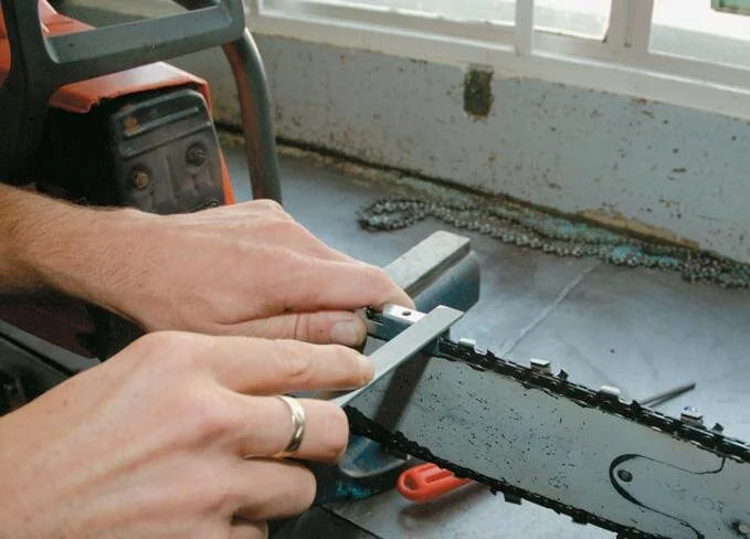 Filing the depth gauge