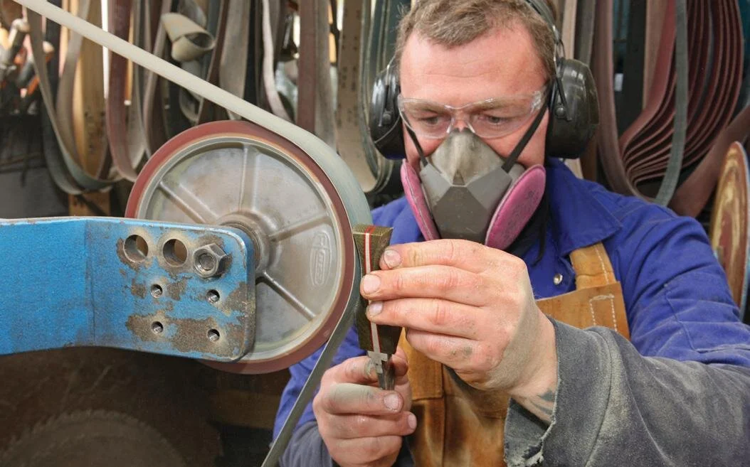 Knifemaking by Leif Haseltine