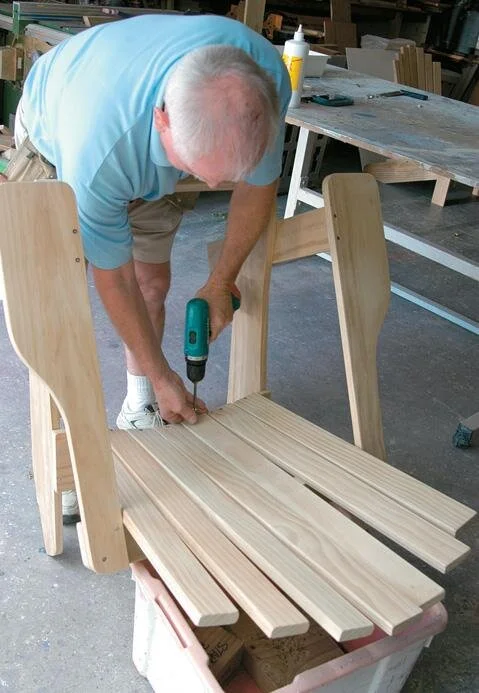 Fixing the back slats. Start at the outside