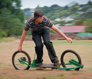 Taking the dirtsurfer across ground.