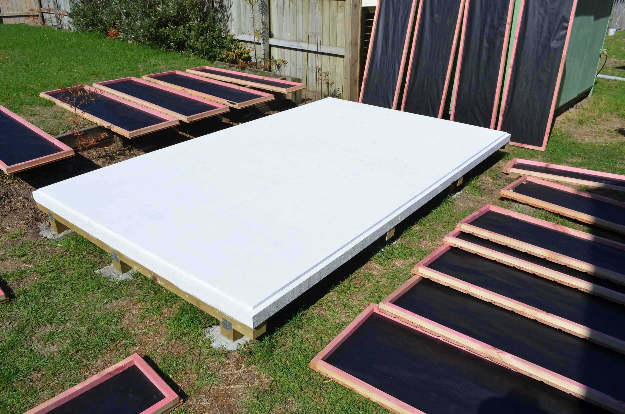 Floor on and undercoated.JPG