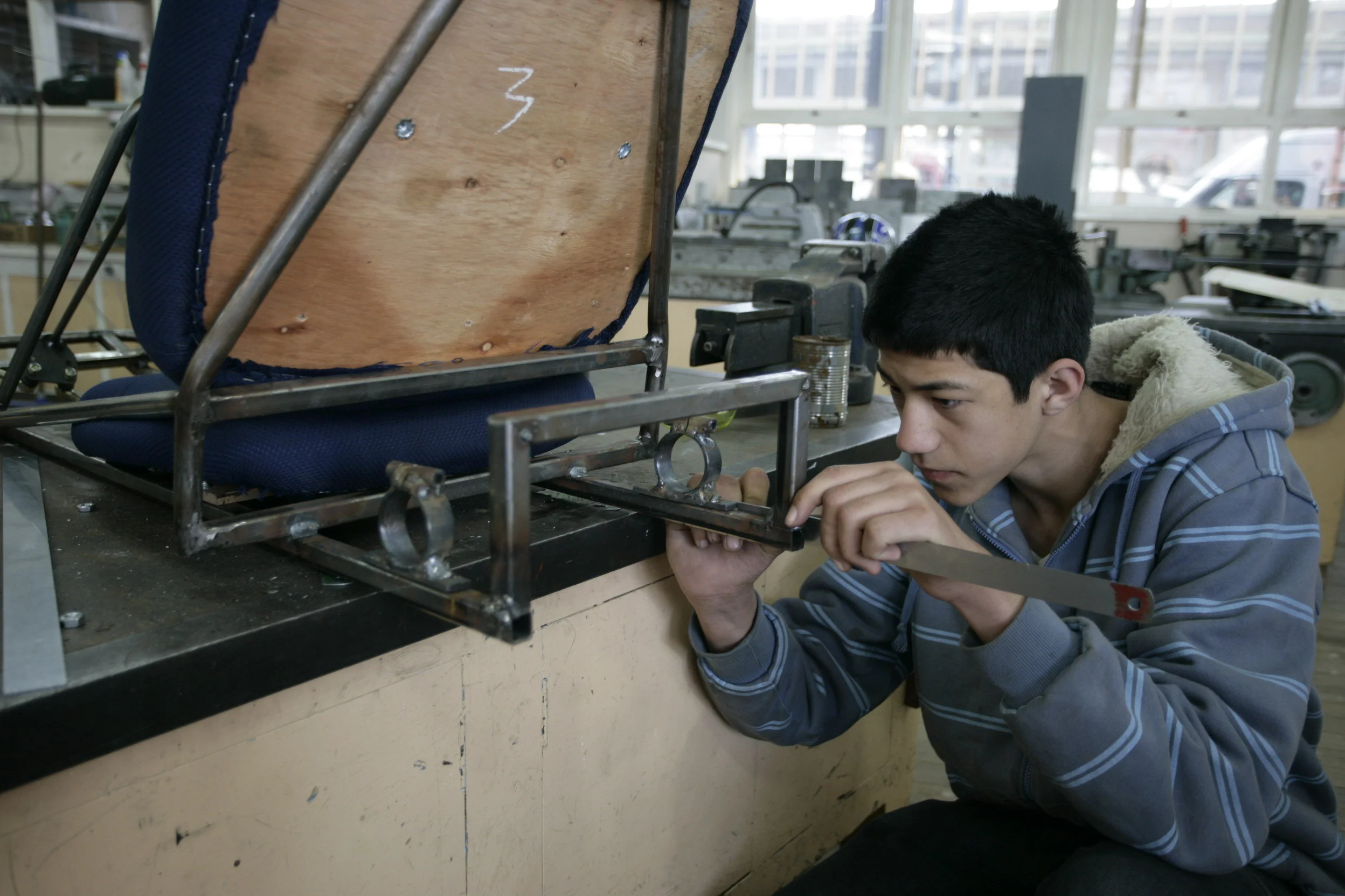 Placing split cylindrical housing for bearings