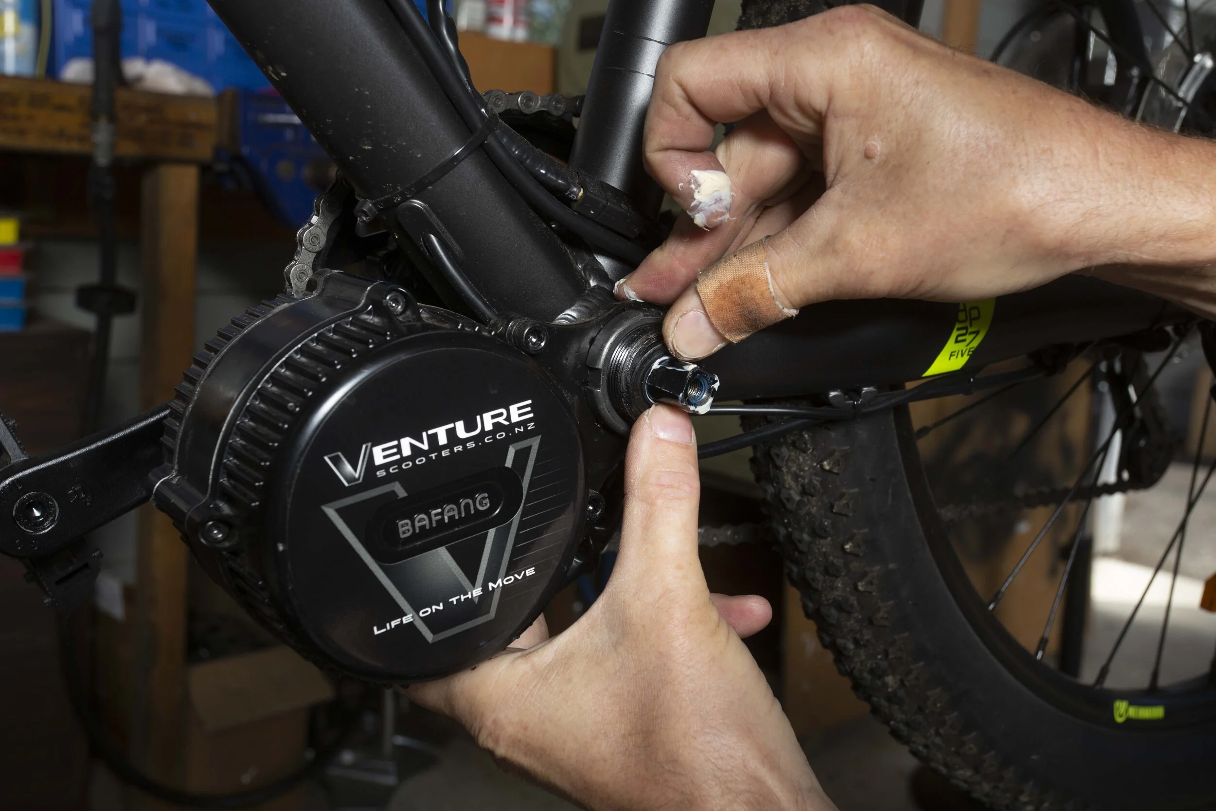 Seal should go in by hand