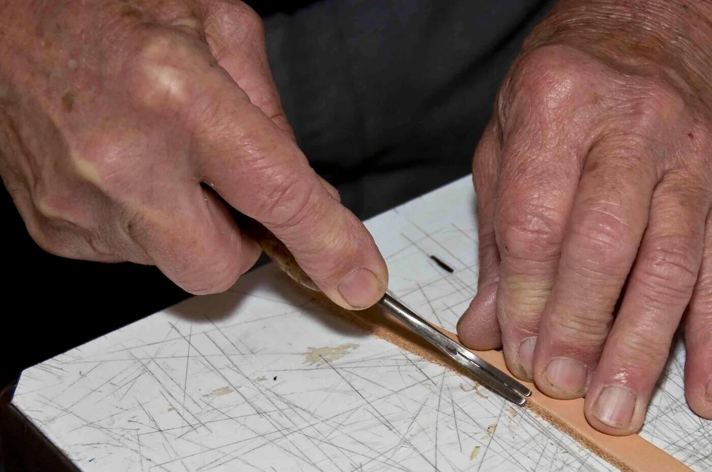 Bevelling the edges prevents fraying