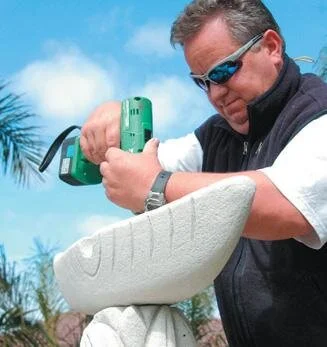 Drilling insert pipe hole