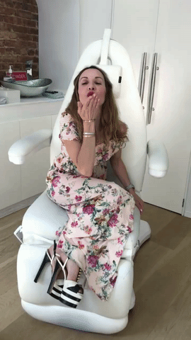 Lauren Abramowitz Team Bio GIF.gif
