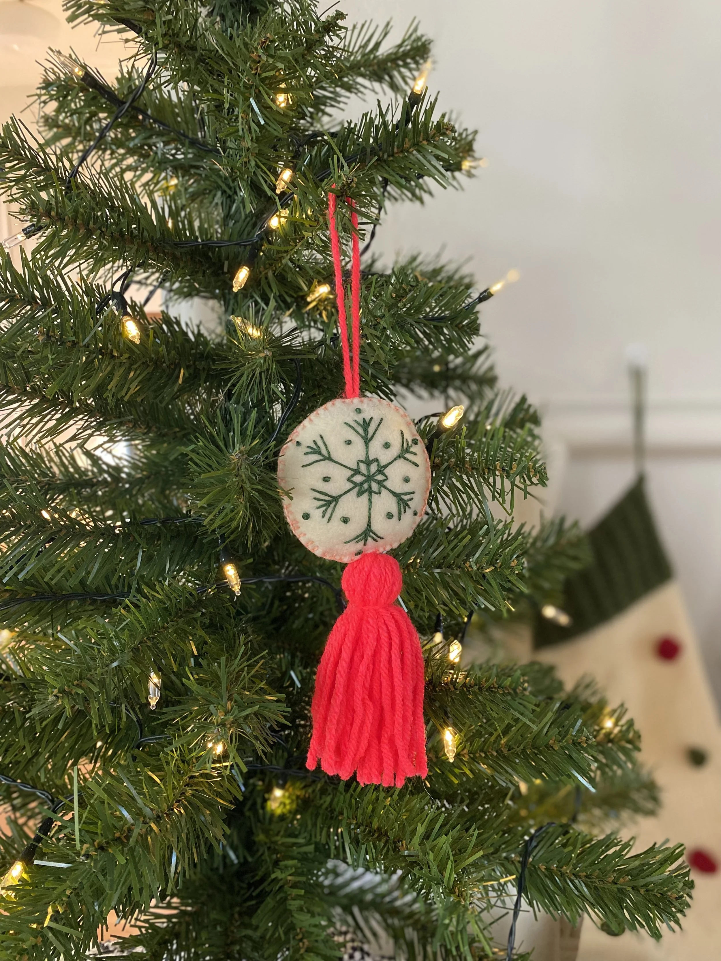 Green Snowflake Tassel.jpg