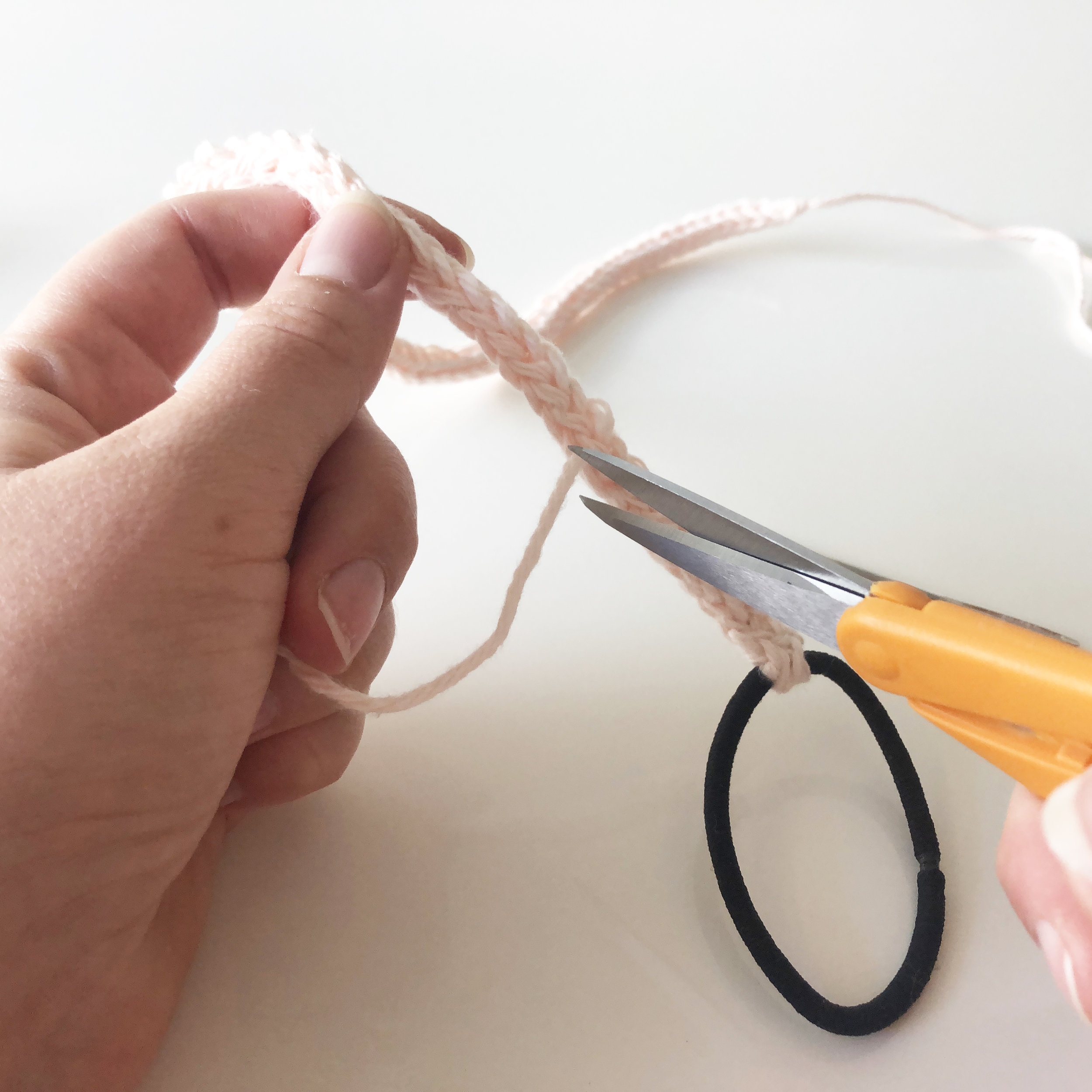 AddiEgg Pattern  Knit I-cord Celtic Knot Headband – Littlejohn's Yarn