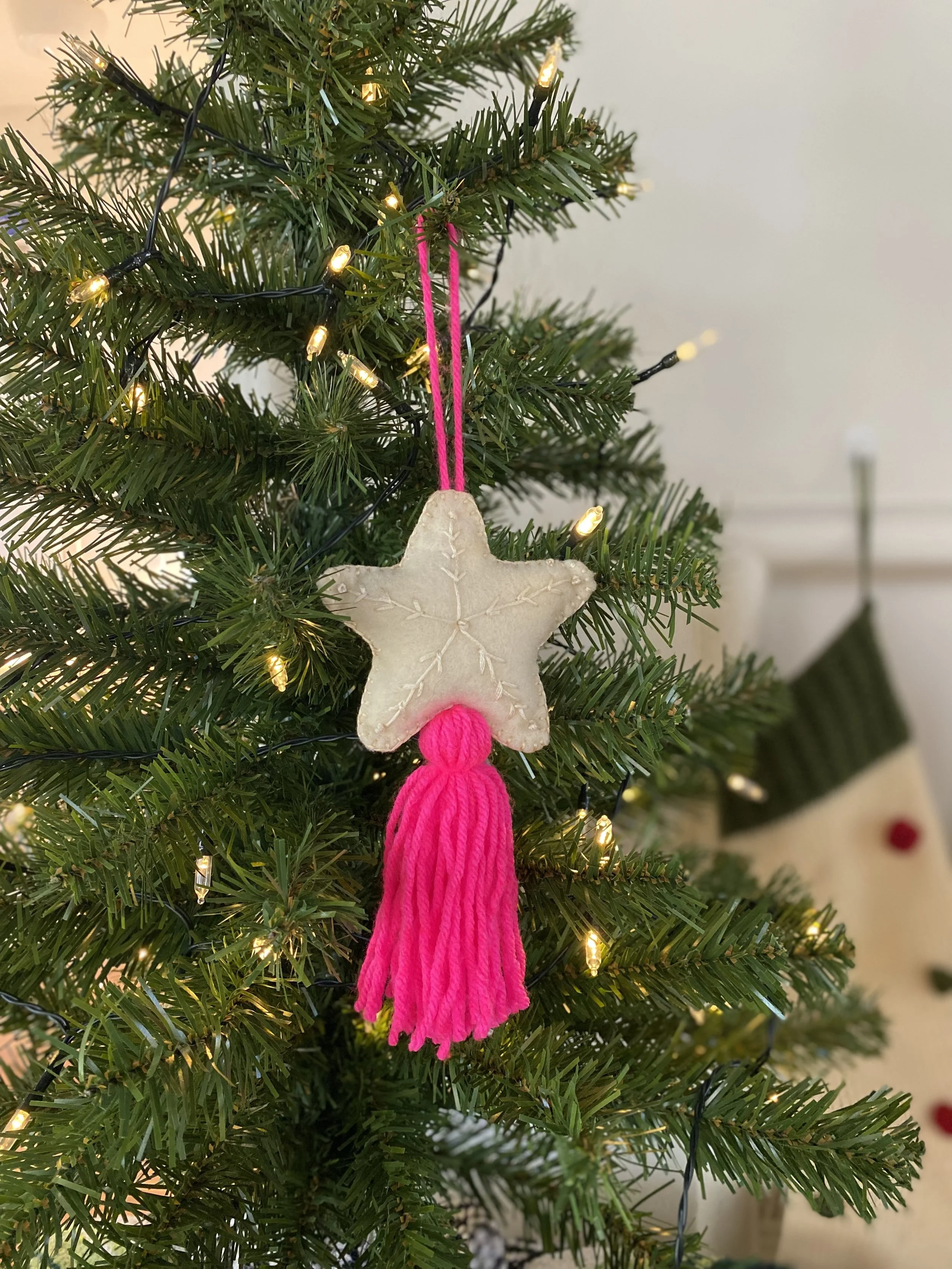 Ivory Star Tassel.jpg